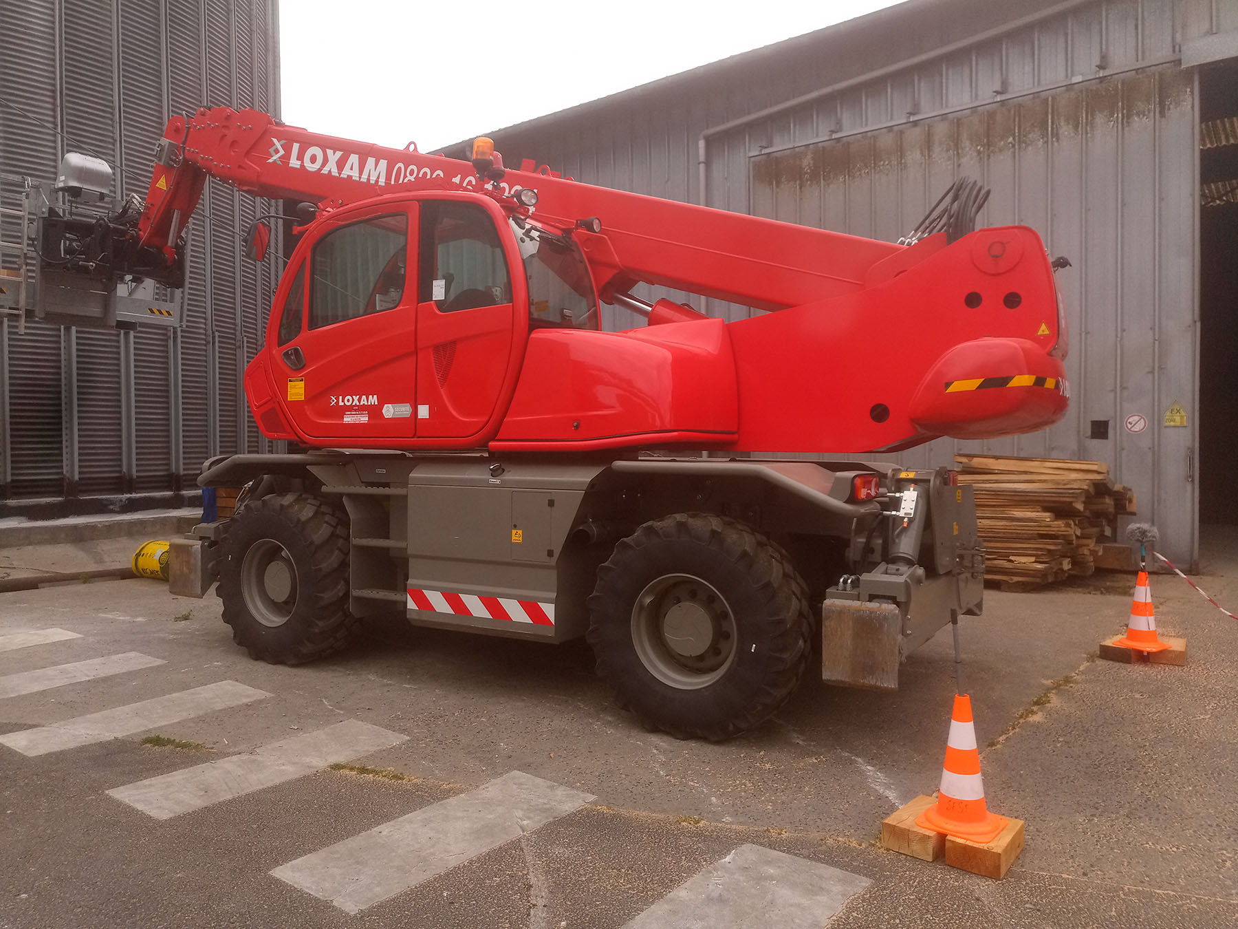 Réparation d’un silo à grain en bois d’une coopérative à lezoux